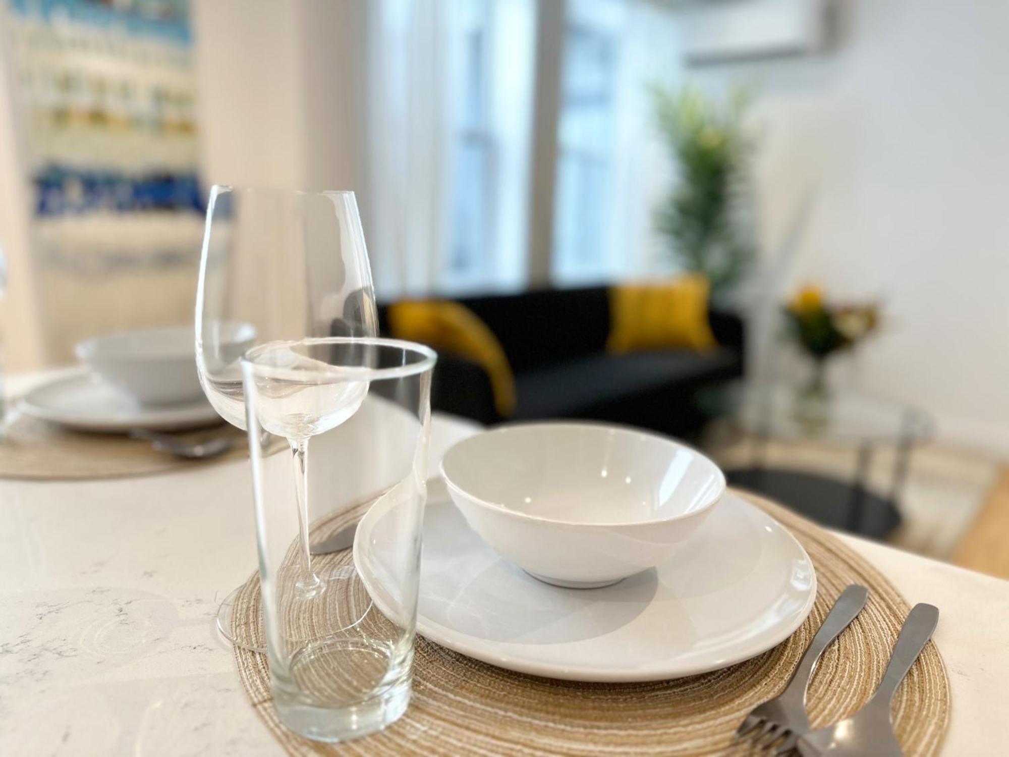 Appartement Gorgeous Renovated 3 Bedr Downtown 2mins To Metro!